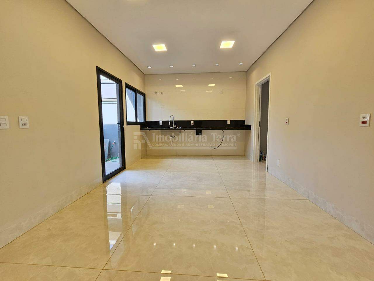 Casa com 4 quartos sendo 2 suítes no Ecoville II em Dourados/MS — foto 3