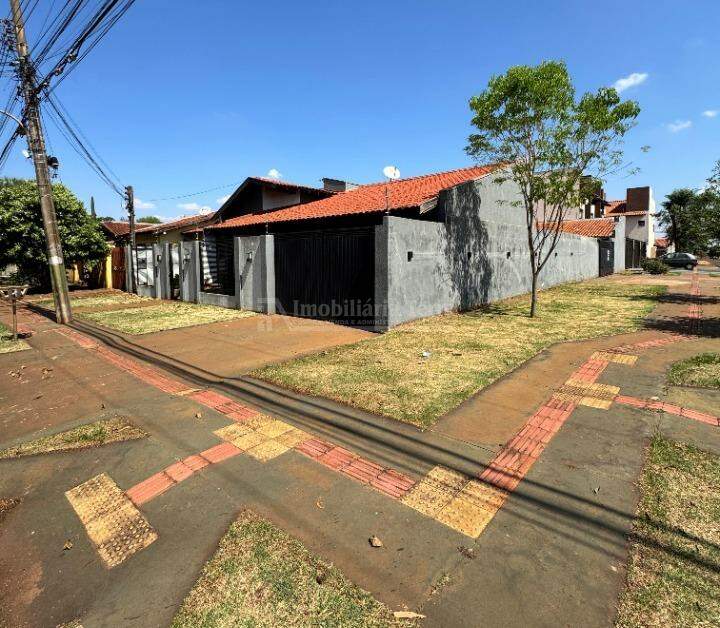 Casa no Parque Alvorada, foto 2 de 16